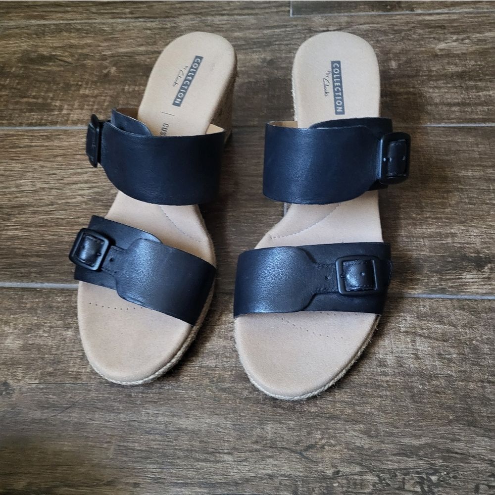 Clarks cushion sandals